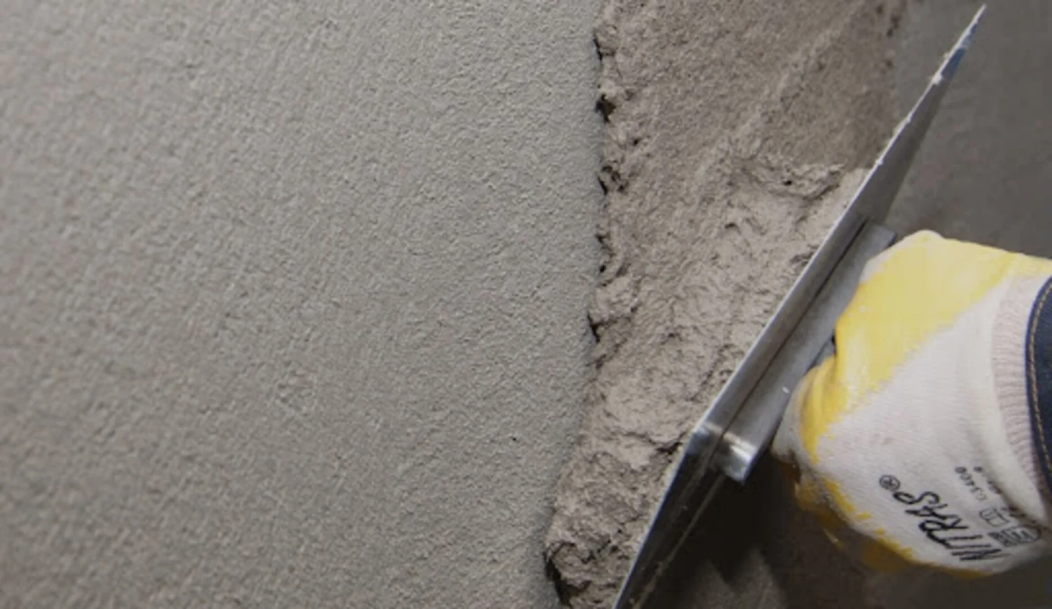  So sánh yếu tố môi trường và an toàn khi thi công