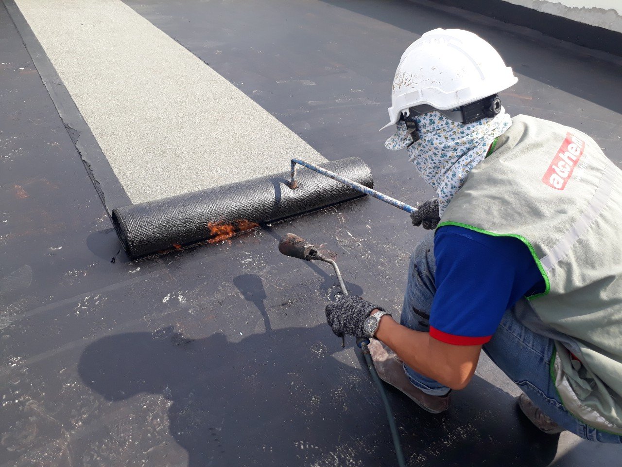 Chống thấm tạo màng là gì ? Vì sao cần đơn vị thi công chuyên nghiệp