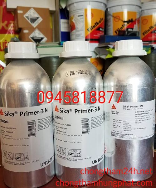 Sika-Primer-3N-Quet-lot-truoc-khi-dung-SikaFlex